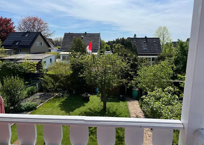 Elegante Apartment In Erftstadt Mit Balkon, Zentral, Bahnhof Nah, Phantasialand Bruehl Bei Cologne