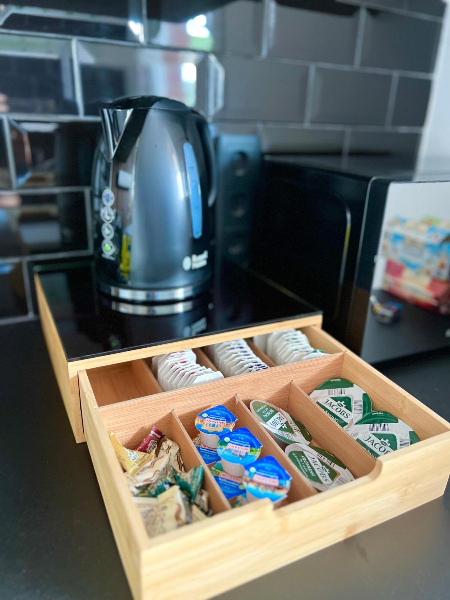 Elegante In Mit Balkon, Zentral, Bahnhof Nah, Phantasialand Bruehl Bei Cologne Appartement Erftstadt